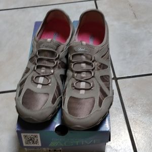 Brand new Skechers